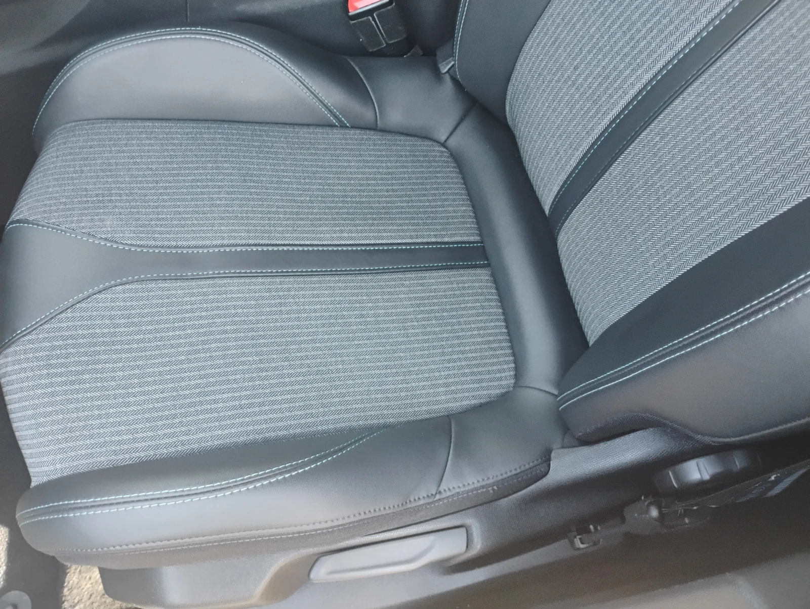 Peugeot 3008 1.6 Plug-in Hybrud | Mobile.bg � ����������� 5