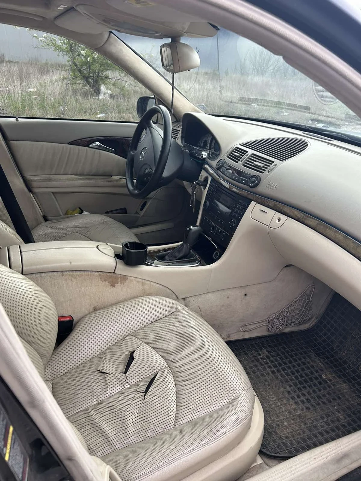 Mercedes-Benz E 270 Full, снимка 7 - Автомобили и джипове - 56011326