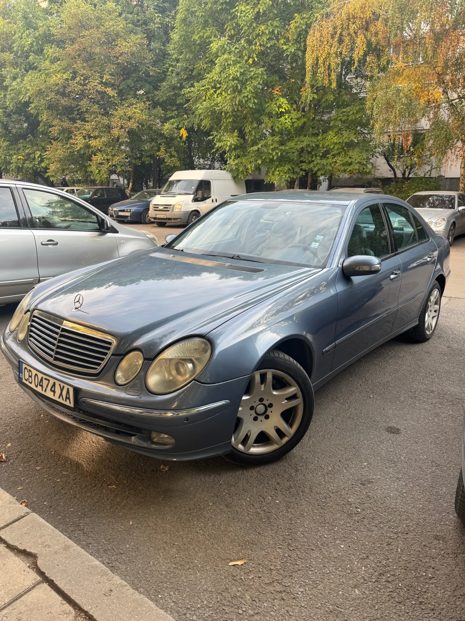 Mercedes-Benz E 270 Avantgarde, снимка 7 - Автомобили и джипове - 56375530