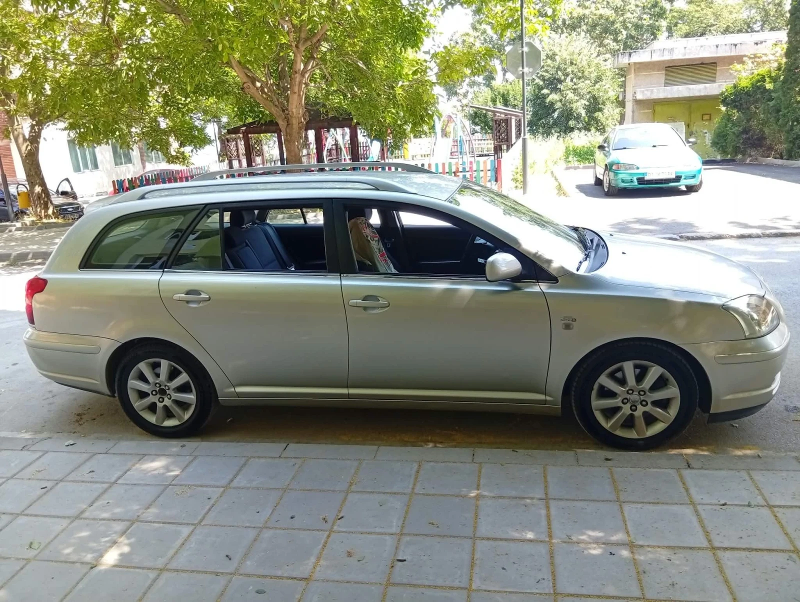 Toyota Avensis  2.0 d4d, 116 �.�. | Mobile.bg � ����������� 3