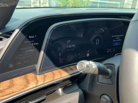Cadillac Escalade 6.2 V8/SPORT PLATINUM/HEAD UP/PANO/TV/8-МЕСТЕН/ , снимка 10