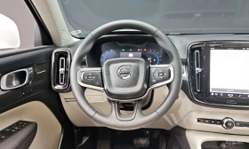 Volvo XC40 ULTIMATE* BRIGHT* 360КАМЕРА* LANE* ASSIST* ПАНОРАМ, снимка 9