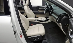 Volvo XC40 ULTIMATE* BRIGHT* 360КАМЕРА* LANE* ASSIST* ПАНОРАМ, снимка 14