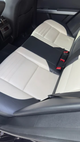 Mercedes-Benz GLK Edition 1, снимка 6