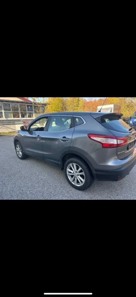 Nissan Qashqai - 20400 лв. / 10430.35 € - 45035318 7