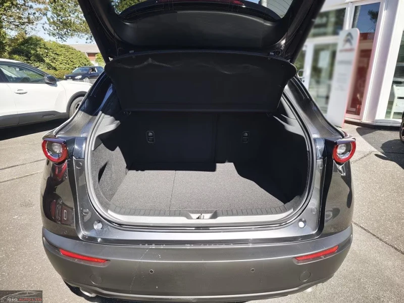 Mazda CX-30 2.0/e-SKYACTIV-X/186HP/360CAM/CPLAY/H&B/HUD/681f, снимка 6 - Автомобили и джипове - 51535333