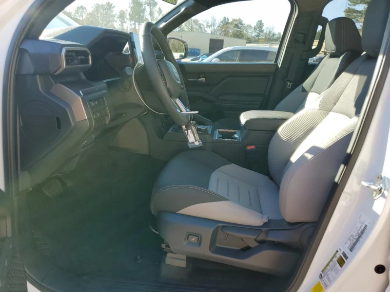 Toyota Tacoma * DOUBLE CAB* БЕЗ УДАР* 4, 270КМ* , снимка 7 - Автомобили и джипове - 52561844