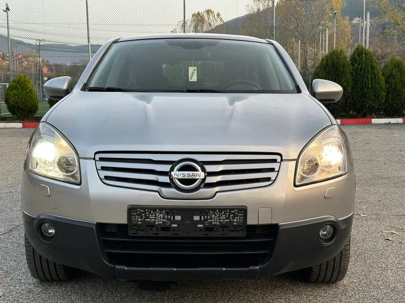 Nissan Qashqai 2.0 4х4 Автомат ITALY, снимка 9 - Автомобили и джипове - 52653570