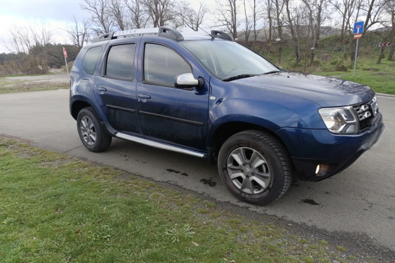 Dacia Duster 1.5 dCi, снимка 4 - Автомобили и джипове - 52693318