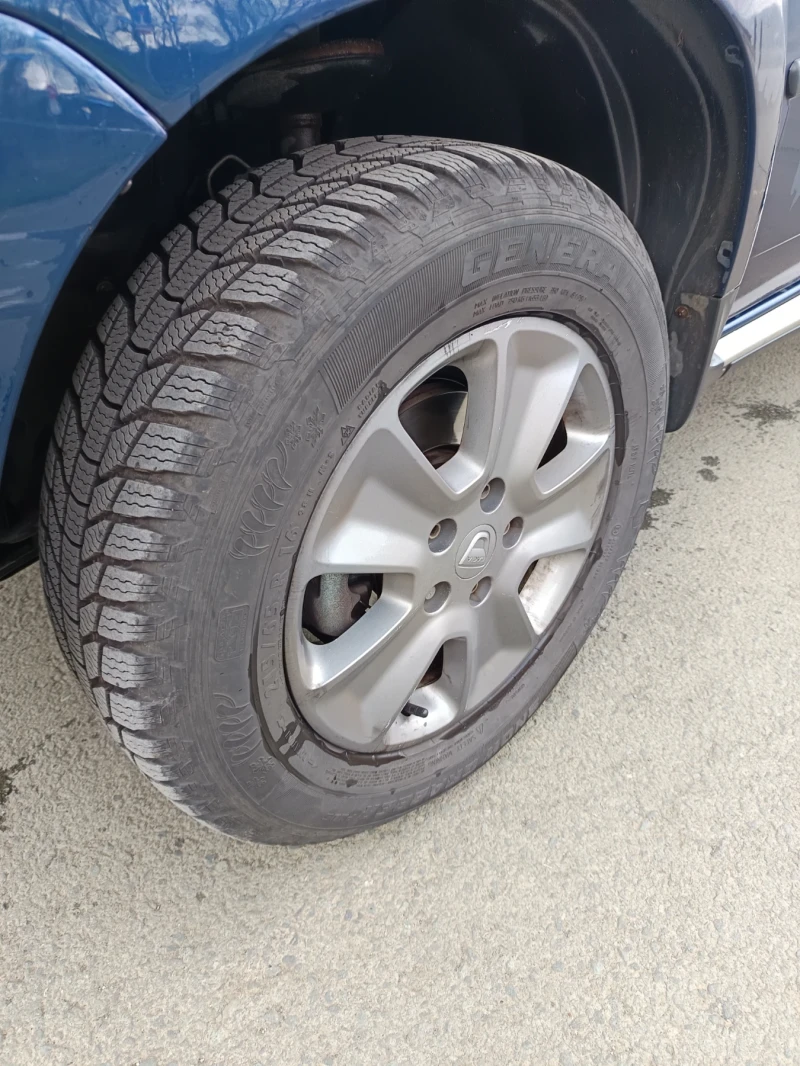 Dacia Duster 1.5 dCi, снимка 16 - Автомобили и джипове - 52693318