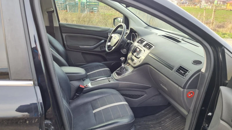 Ford Kuga, снимка 11 - Автомобили и джипове - 53179885
