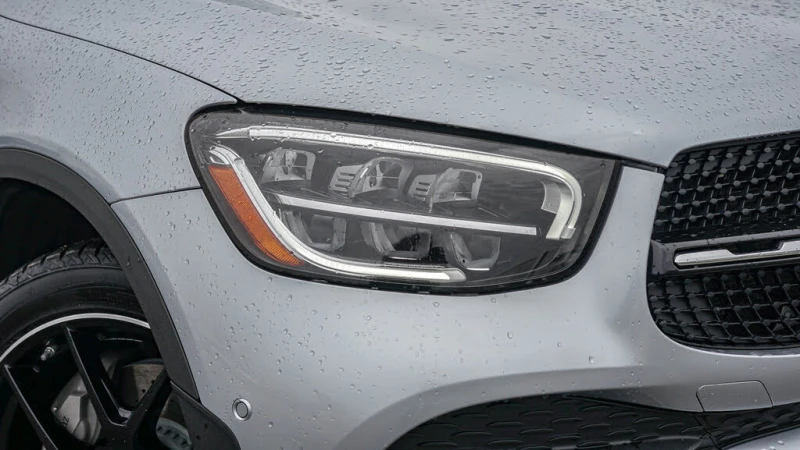 Mercedes-Benz GLC 300 AMG Line* HeadUp* АвтоКредит (ЦЕНА ДО БГ), снимка 7 - Автомобили и джипове - 53238026