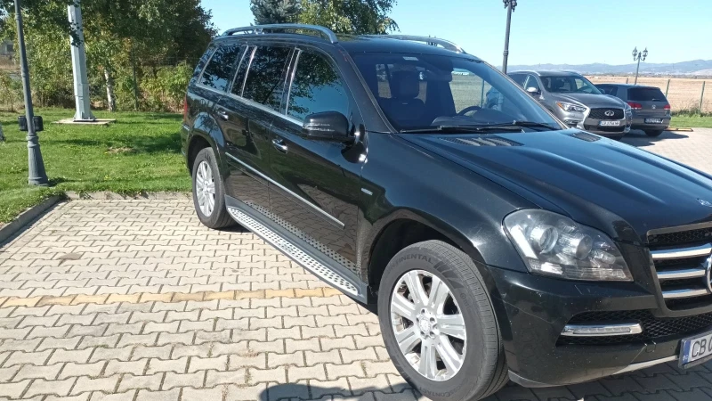 Mercedes-Benz GL 350, снимка 2 - Автомобили и джипове - 53418635