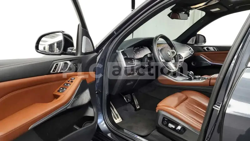 BMW X5 M50i | 360| ОБДУХ| HEAD-UP| ВКЛ.ТЕХНОТЕСТ, снимка 6 - Автомобили и джипове - 54416817