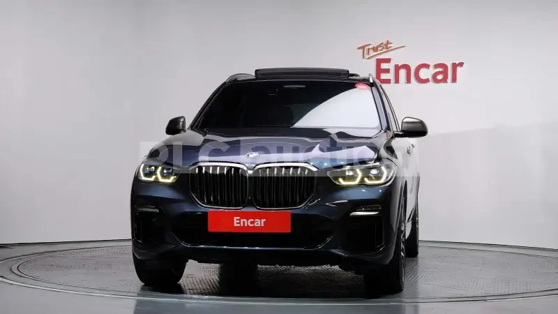 BMW X5 M50i | 360| ОБДУХ| HEAD-UP| ВКЛ.ТЕХНОТЕСТ, снимка 4 - Автомобили и джипове - 54416817
