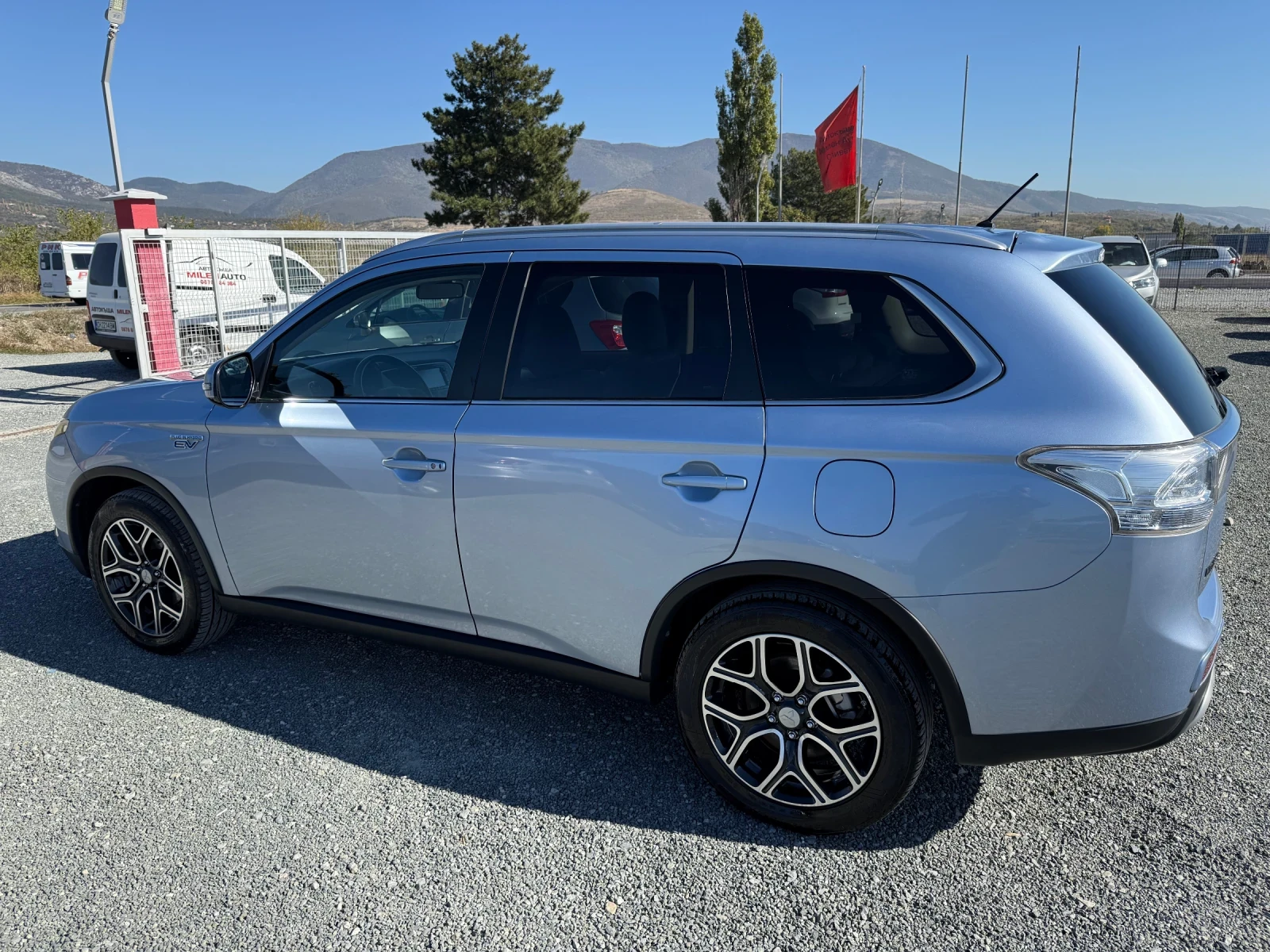 Mitsubishi Outlander (KATO НОВА)^(4х4) - изображение 8