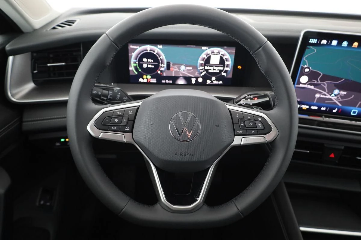 VW Tayron НОВ!1.5PHEV/204HP/DSG/LIFE/360/LED-PLUS/359v - изображение 7