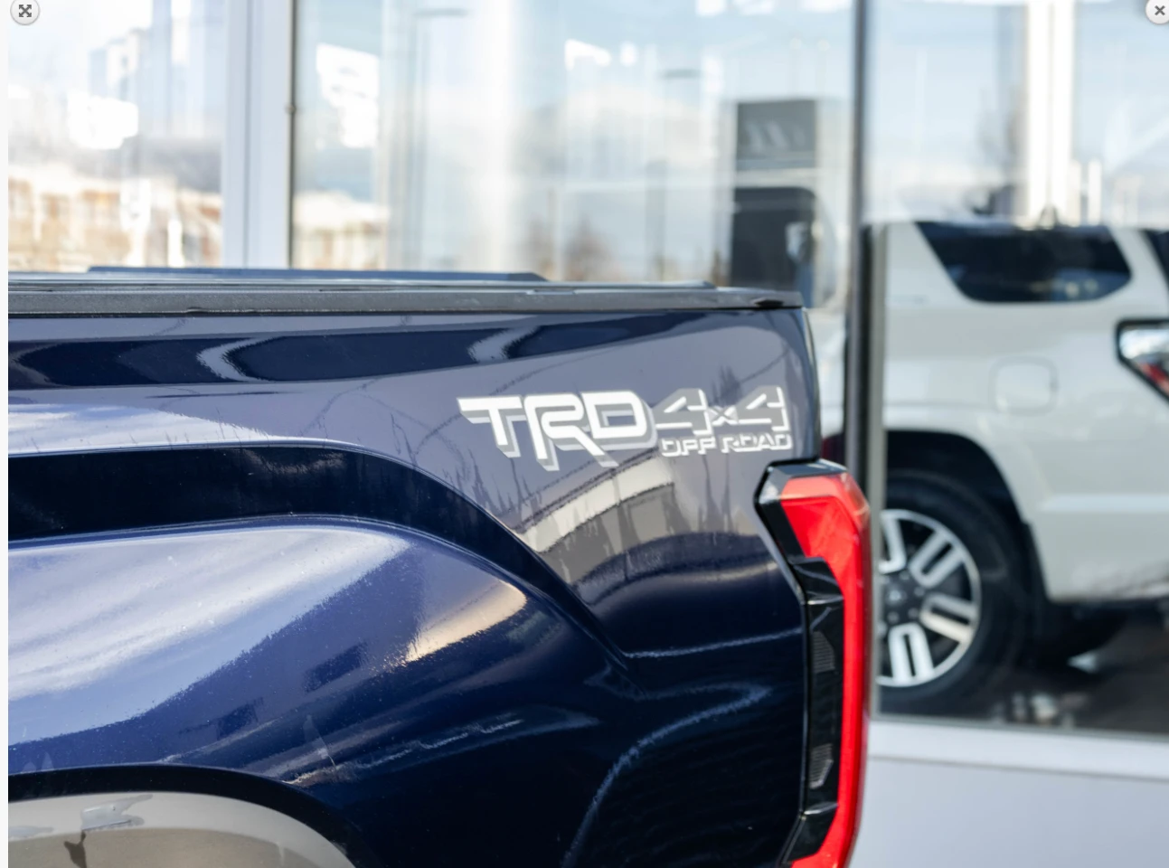 Toyota Tundra TRD OFF ROAD  | Mobile.bg   10