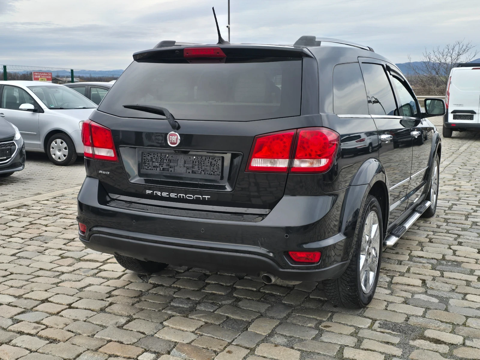 Fiat Freemont 2.0D Mjet 170�� ��������� 7 ����� ���� 5 | Mobile.bg � ����������� 7