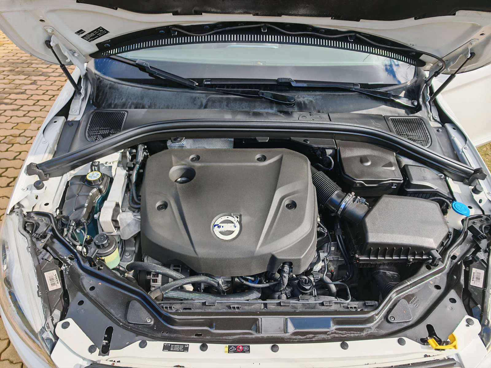 Volvo XC60 2.0D4-����-���� | Mobile.bg � ����������� 15