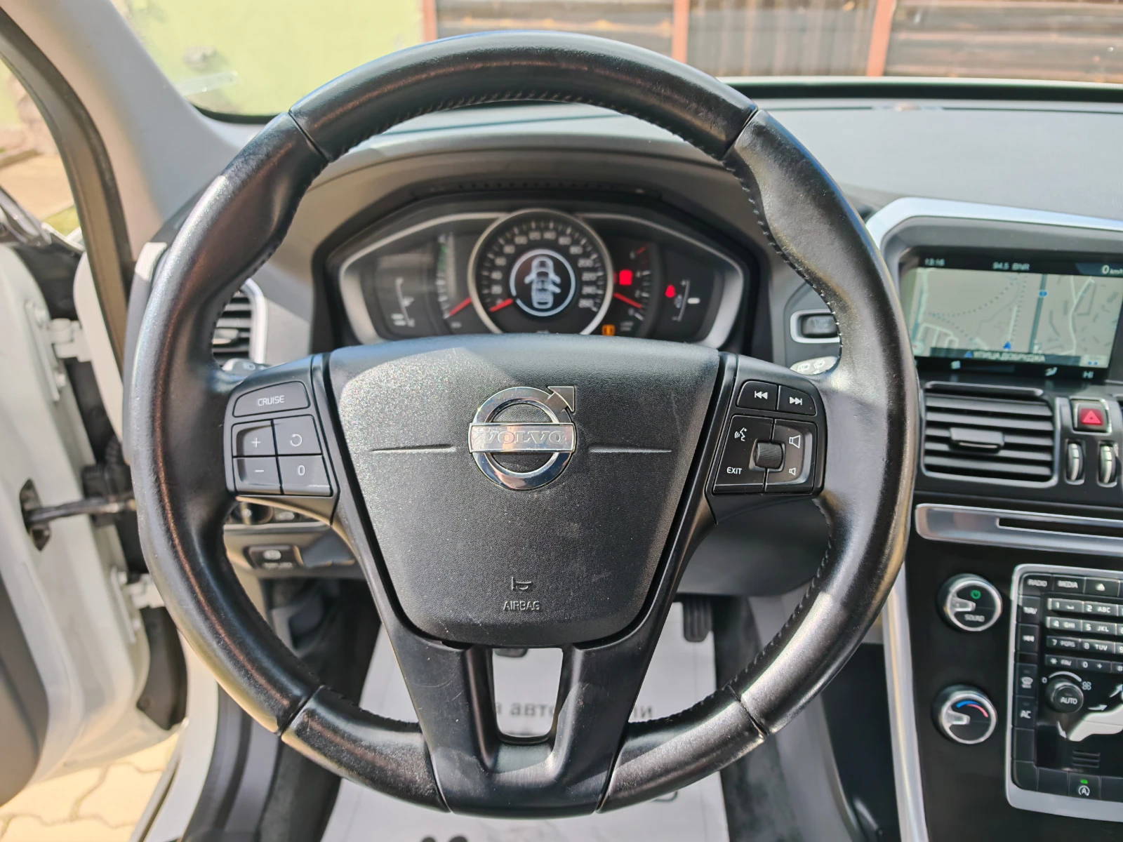 Volvo XC60 2.0D4-����-���� | Mobile.bg � ����������� 13