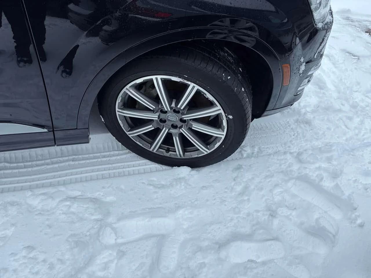 Audi Q7 * Komfort * KEYLESS* �������* 2 �����*  | Mobile.bg � ����������� 7