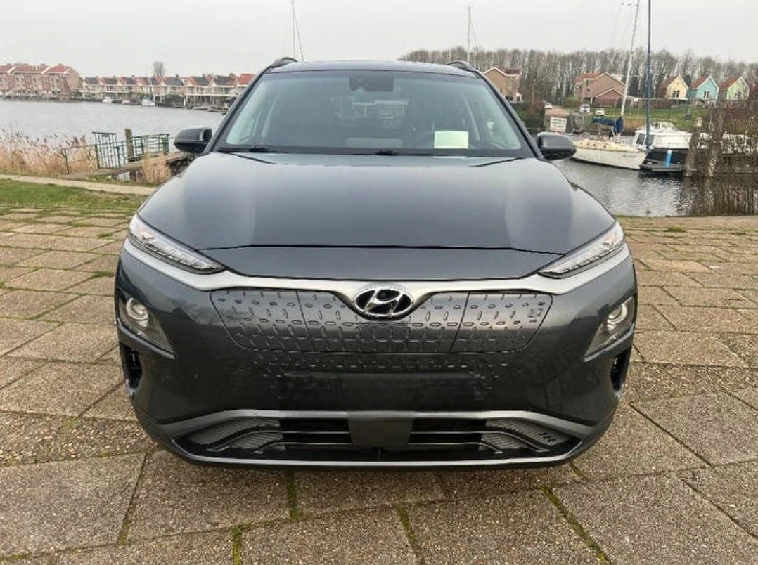 Hyundai Kona 64kw, Premiun, Full Max екстри, снимка 11 - Автомобили и джипове - 54481434