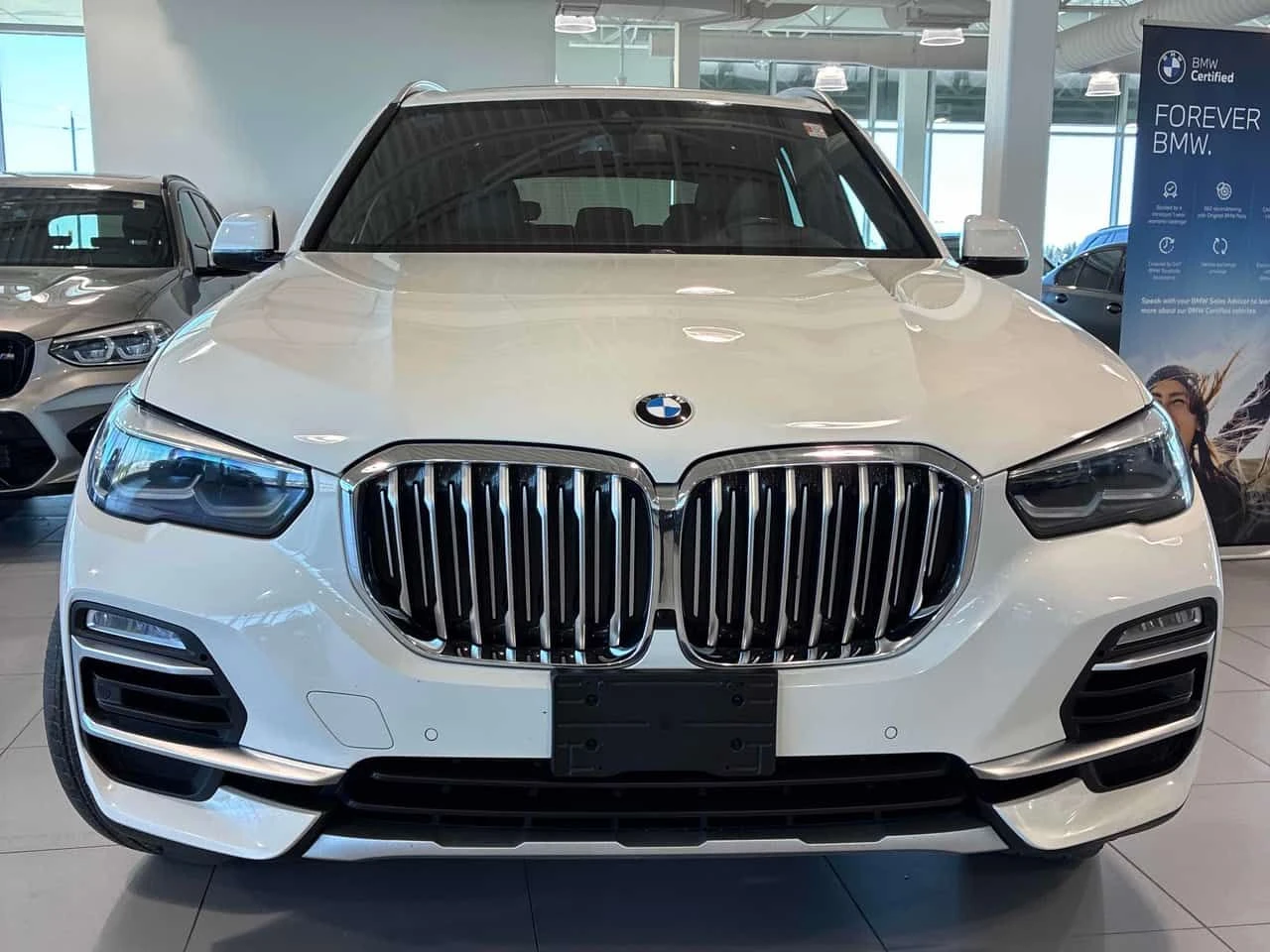 BMW X5 * xDrive40i * ГЛАВНО ПРЕДСТАВИТЕЛСТВО НА BMW, снимка 2 - Автомобили и джипове - 54813251
