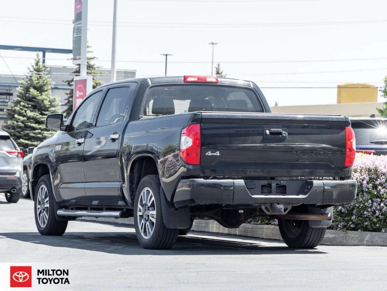 Toyota Tundra КОЖА / КАМЕРА / JBL / ЦЕНА ДО БГ, снимка 5 - Автомобили и джипове - 54886821