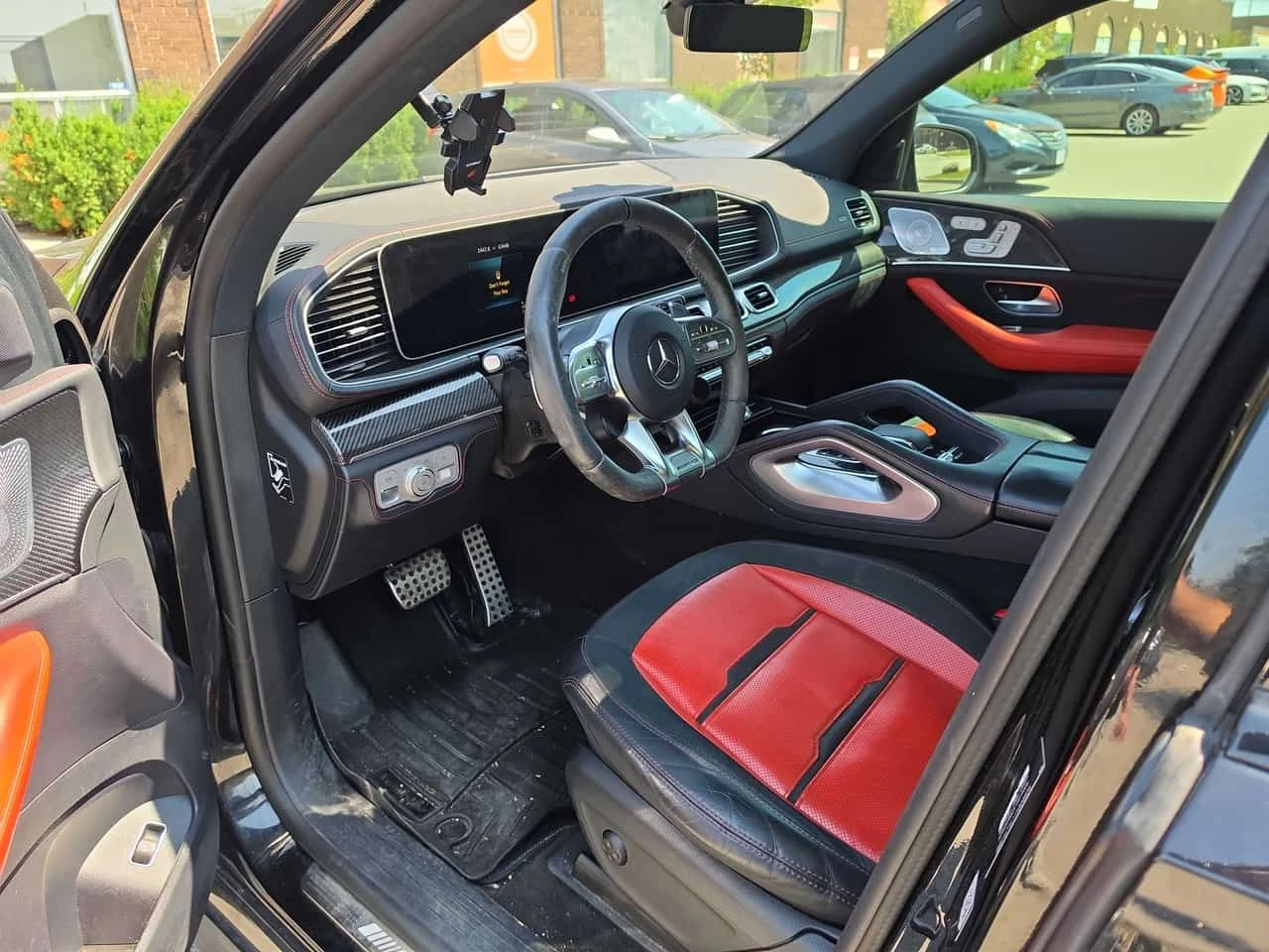 Mercedes-Benz GLE 53 4MATIC /360/DISTRONIC/BURMESTER/АВТОКРЕДИТ, снимка 5 - Автомобили и джипове - 55408388