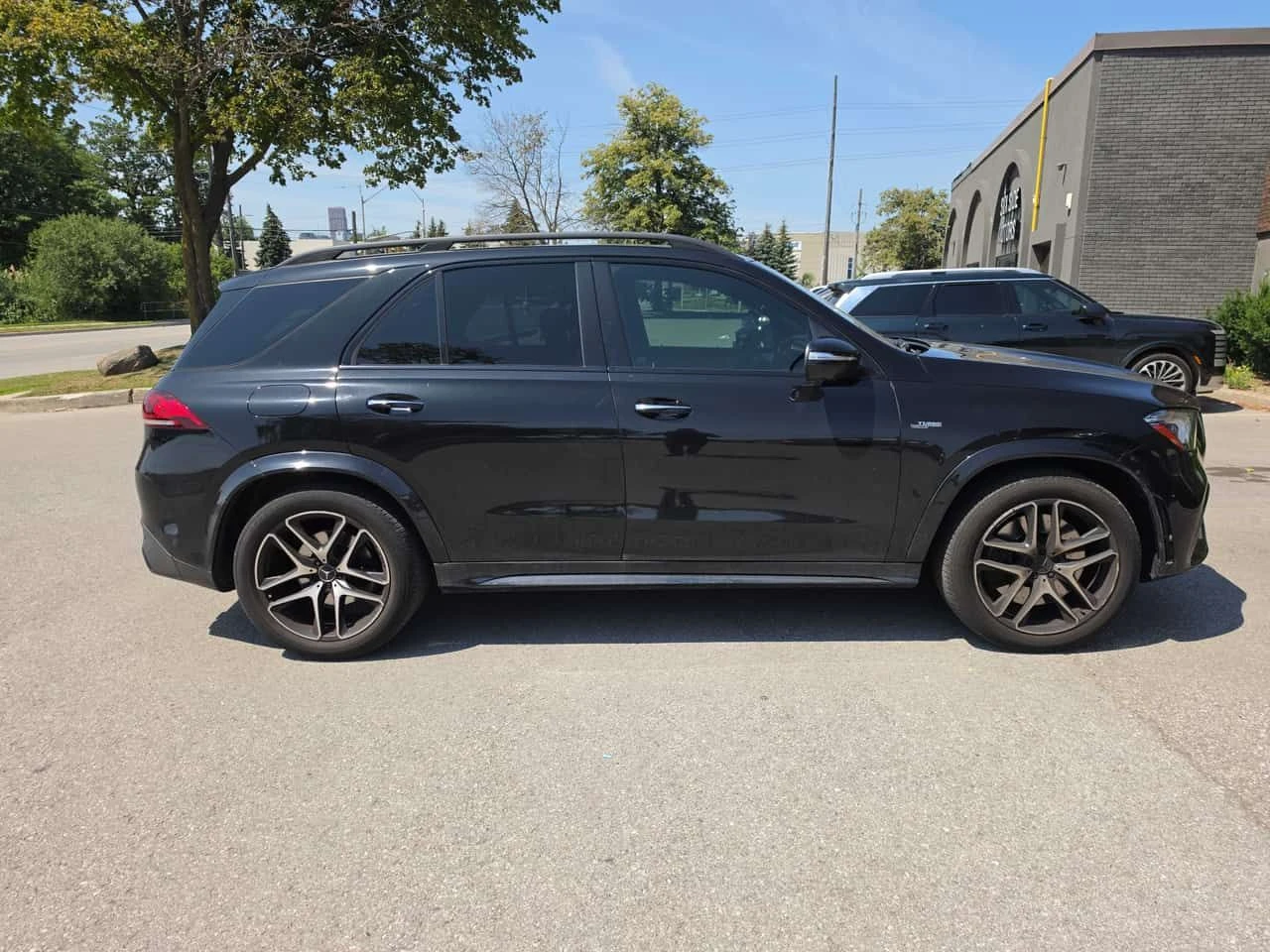 Mercedes-Benz GLE 53 4MATIC /360/DISTRONIC/BURMESTER/АВТОКРЕДИТ, снимка 3 - Автомобили и джипове - 55408388
