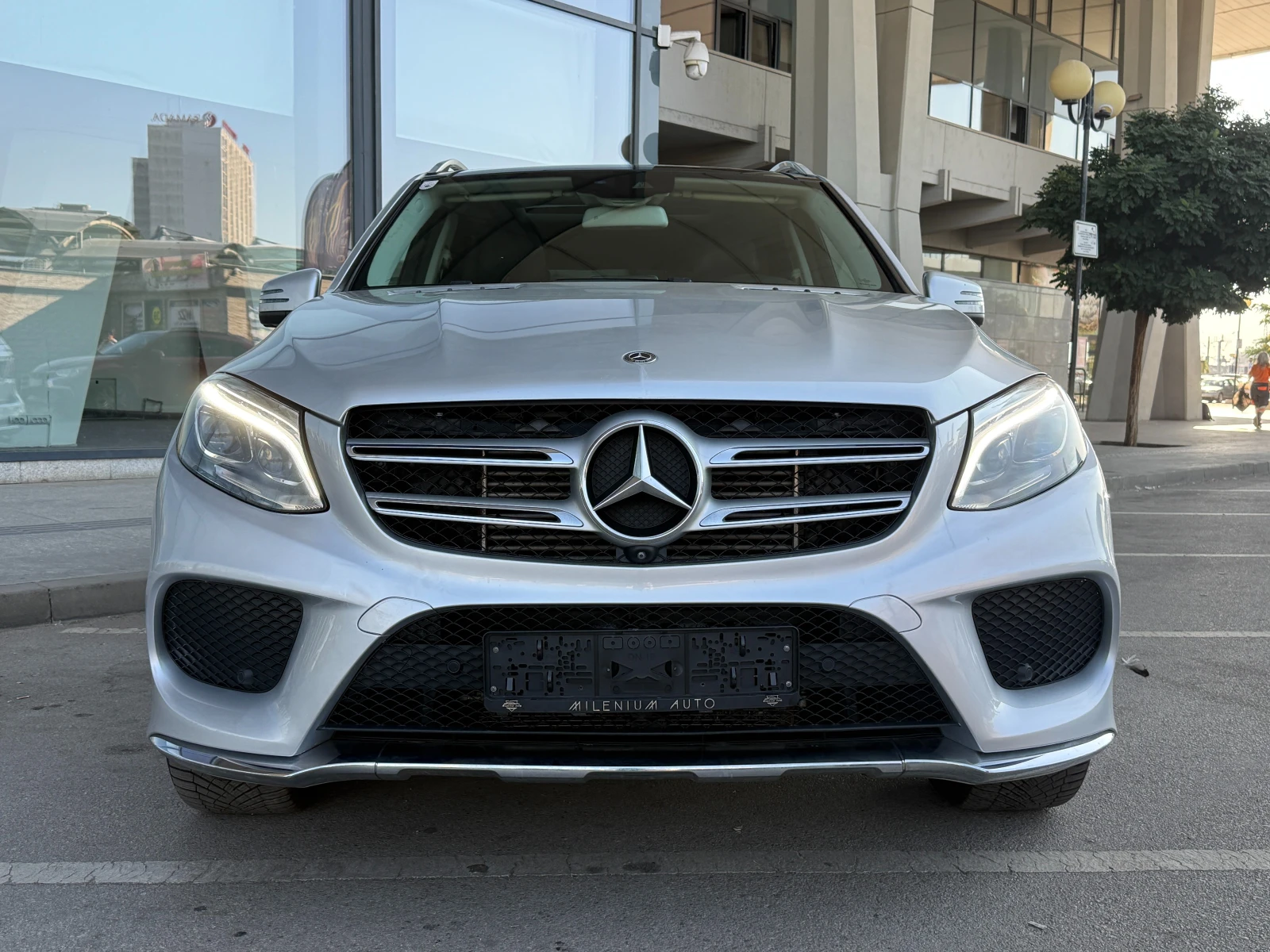 Mercedes-Benz GLE 350 CDI 6 МЕСЕЦА ГАРАНЦИЯ/258к.с AMG Pack/Панорама, снимка 7 - Автомобили и джипове - 55661610