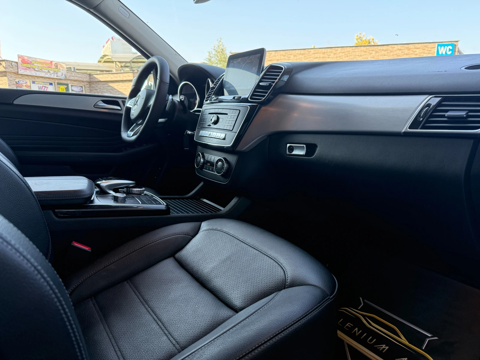 Mercedes-Benz GLE 350 CDI 6 МЕСЕЦА ГАРАНЦИЯ/258к.с AMG Pack/Панорама, снимка 11 - Автомобили и джипове - 55661610