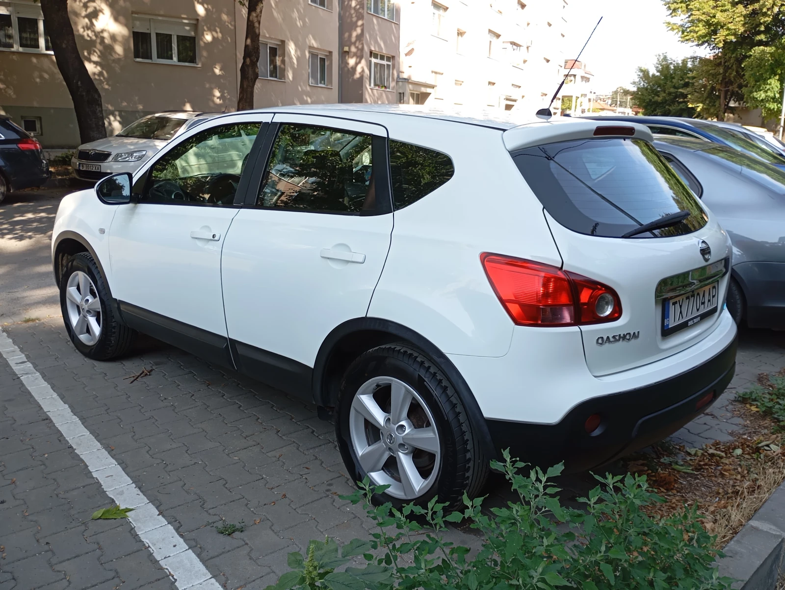 Nissan Qashqai 1.5 , снимка 2 - Автомобили и джипове - 55744684