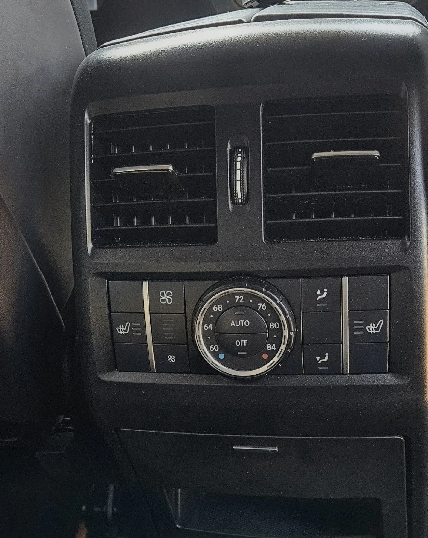Mercedes-Benz GLS 63 AMG ЛИЗИНГ , снимка 16 - Автомобили и джипове - 55825210