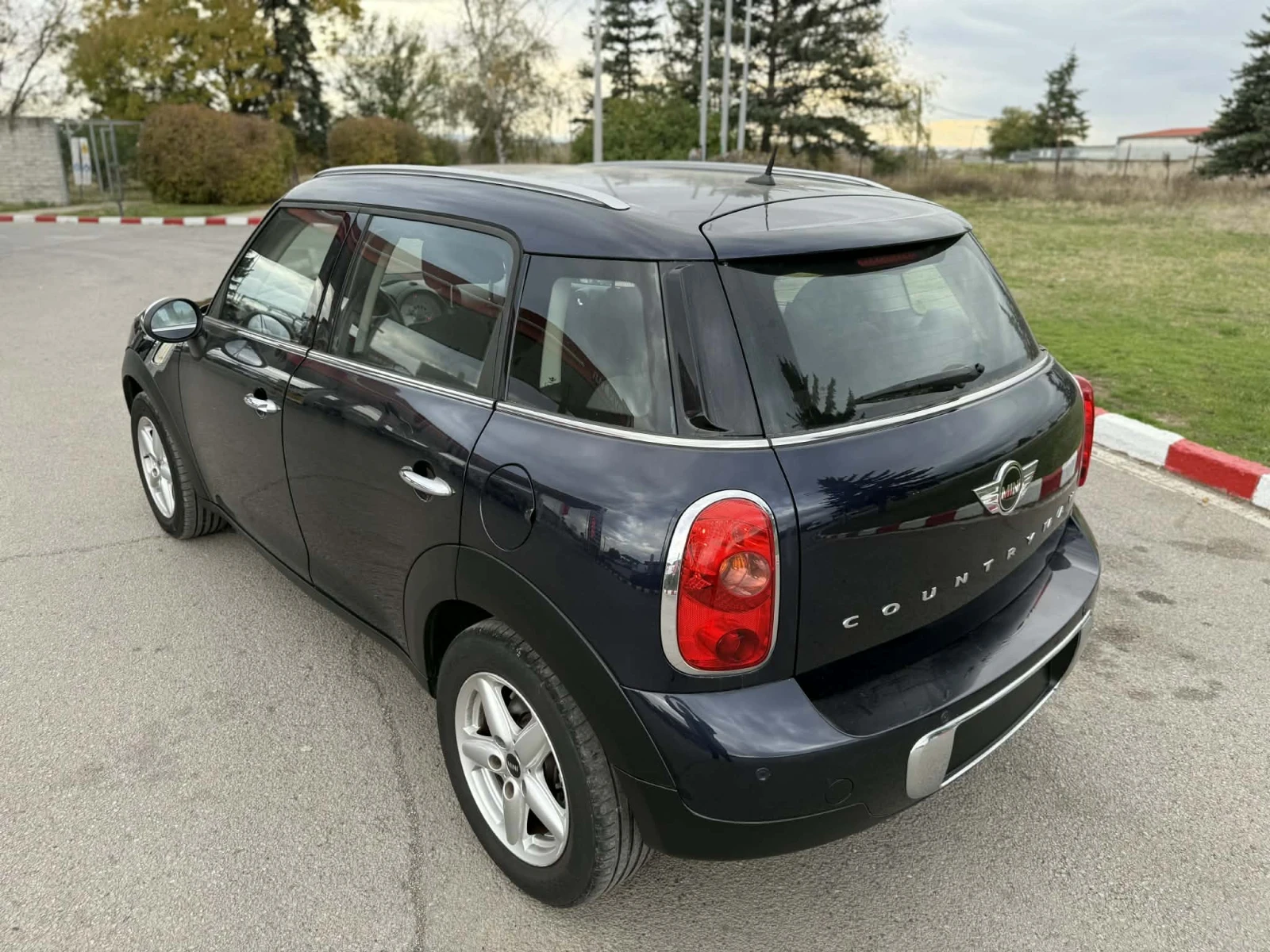 Mini Countryman 1.6d , снимка 8 - Автомобили и джипове - 56067715