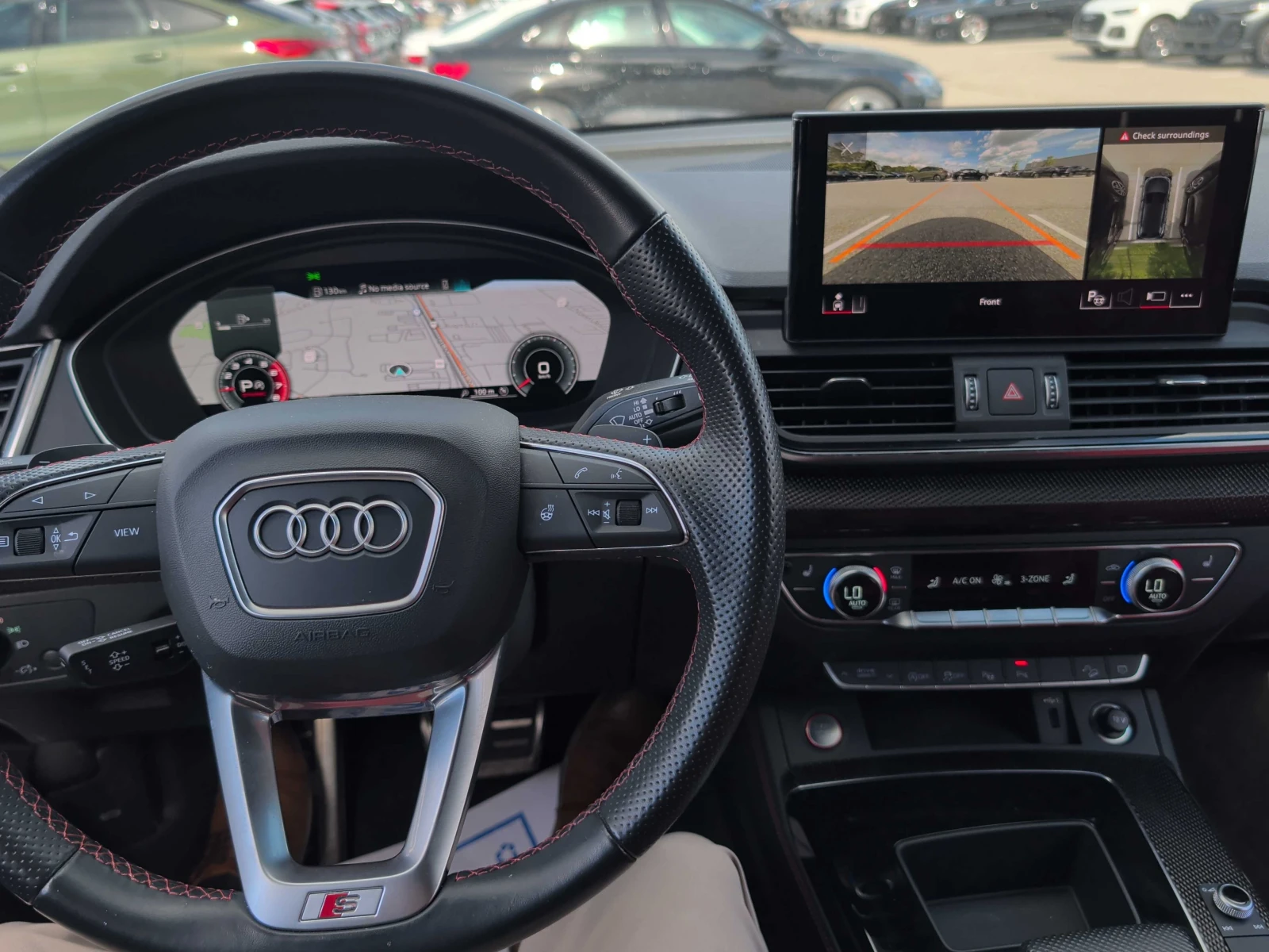 Audi SQ5 * Technik * CARFAX * , снимка 9 - Автомобили и джипове - 56099488