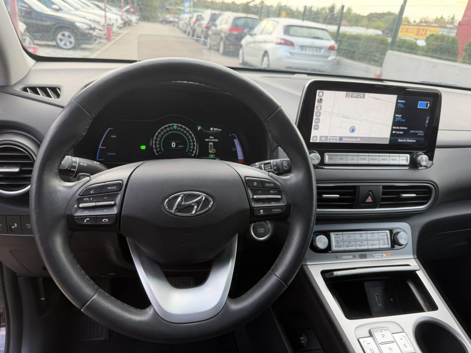 Hyundai Kona  Premium+ Head-Up+ Key Less Go+ Car-pl, снимка 14 - Автомобили и джипове - 56266307