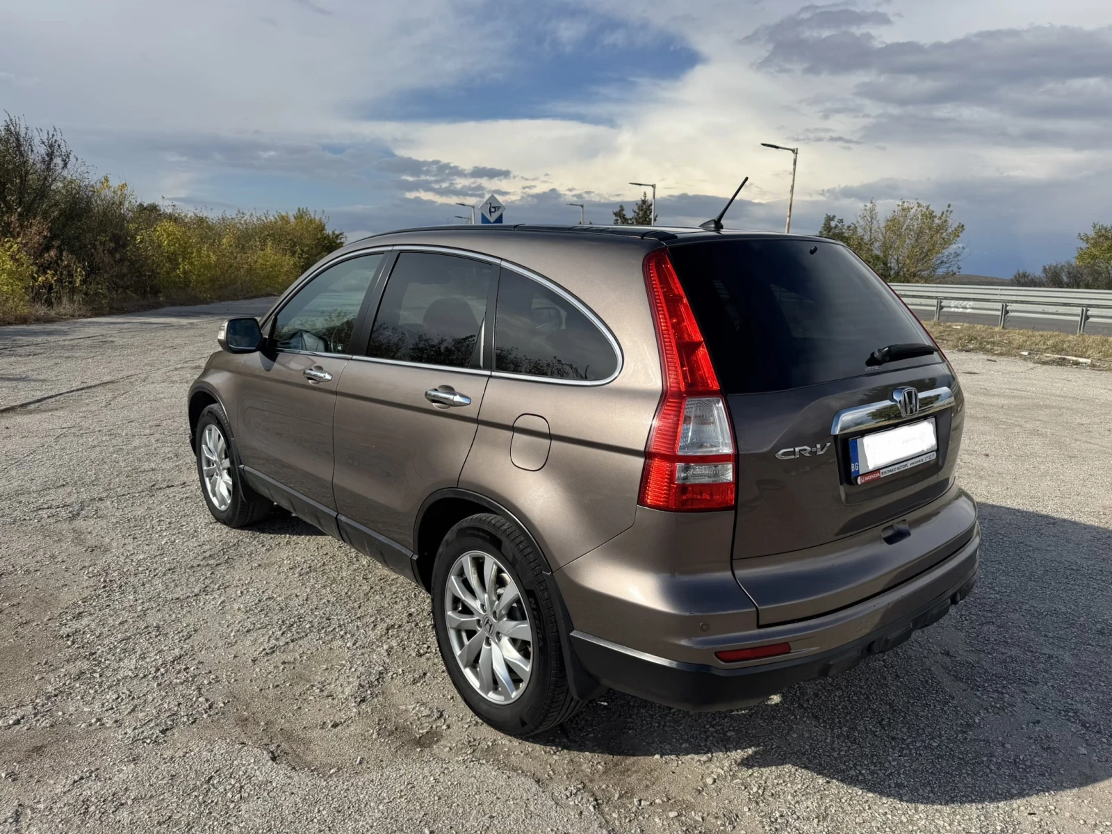 Honda Cr-v 2.2 i-DTEC, снимка 3 - Автомобили и джипове - 56534104
