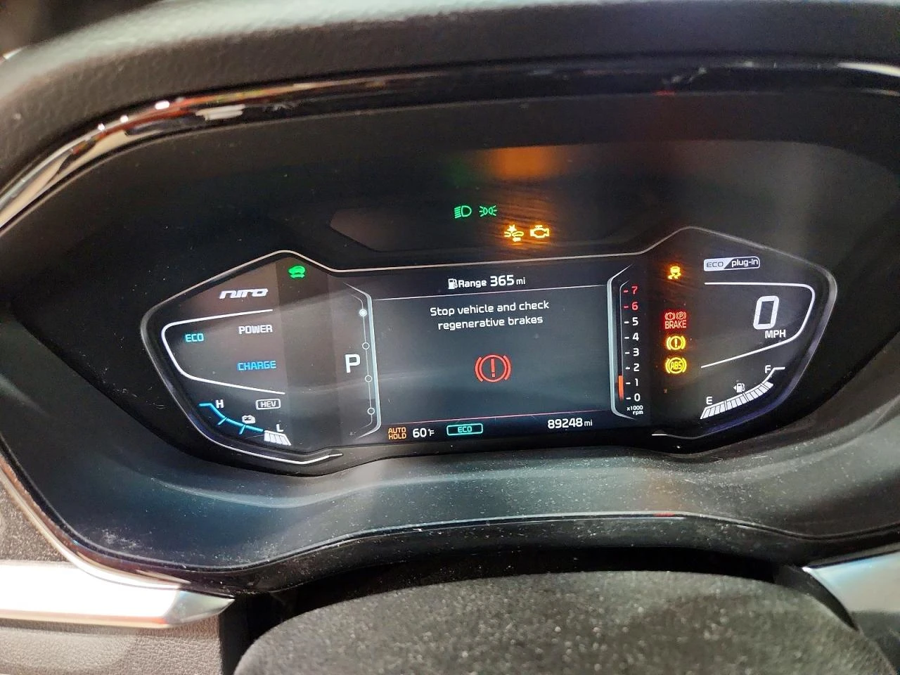 Kia Niro 1.6l Ex, снимка 9 - Автомобили и джипове - 56664053