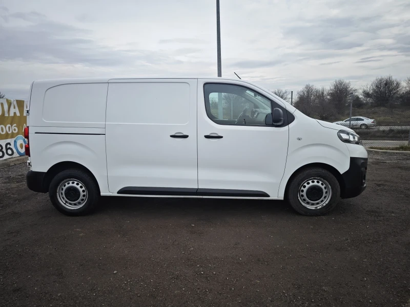 Opel Vivaro УНИКАТ 100% КМ, снимка 4 - Бусове и автобуси - 48811508