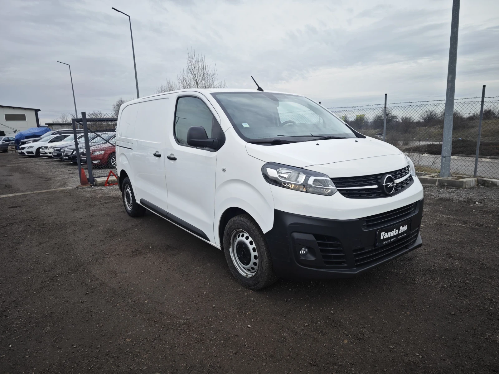 Opel Vivaro УНИКАТ 100% КМ - изображение 3