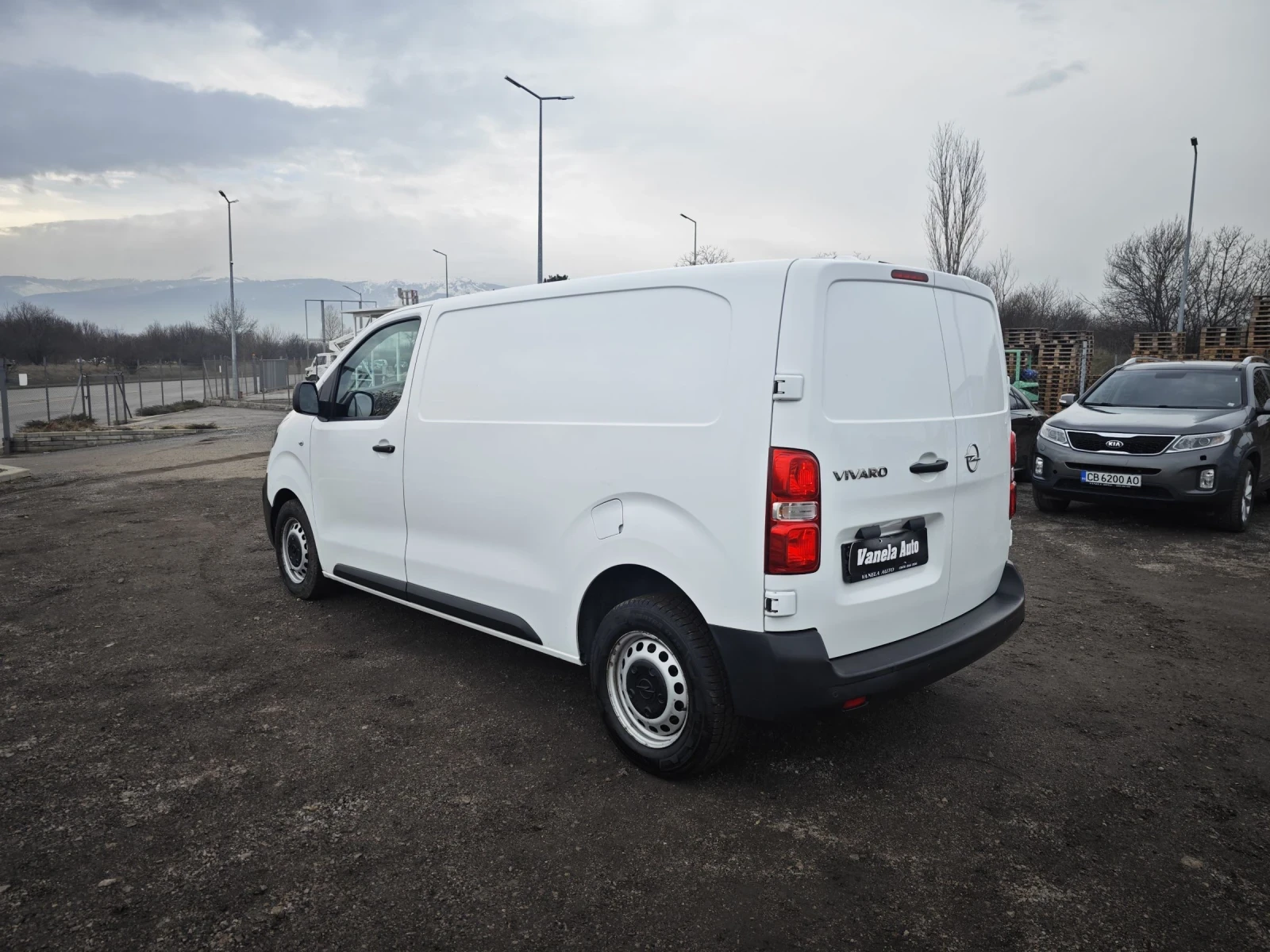 Opel Vivaro УНИКАТ 100% КМ - изображение 7