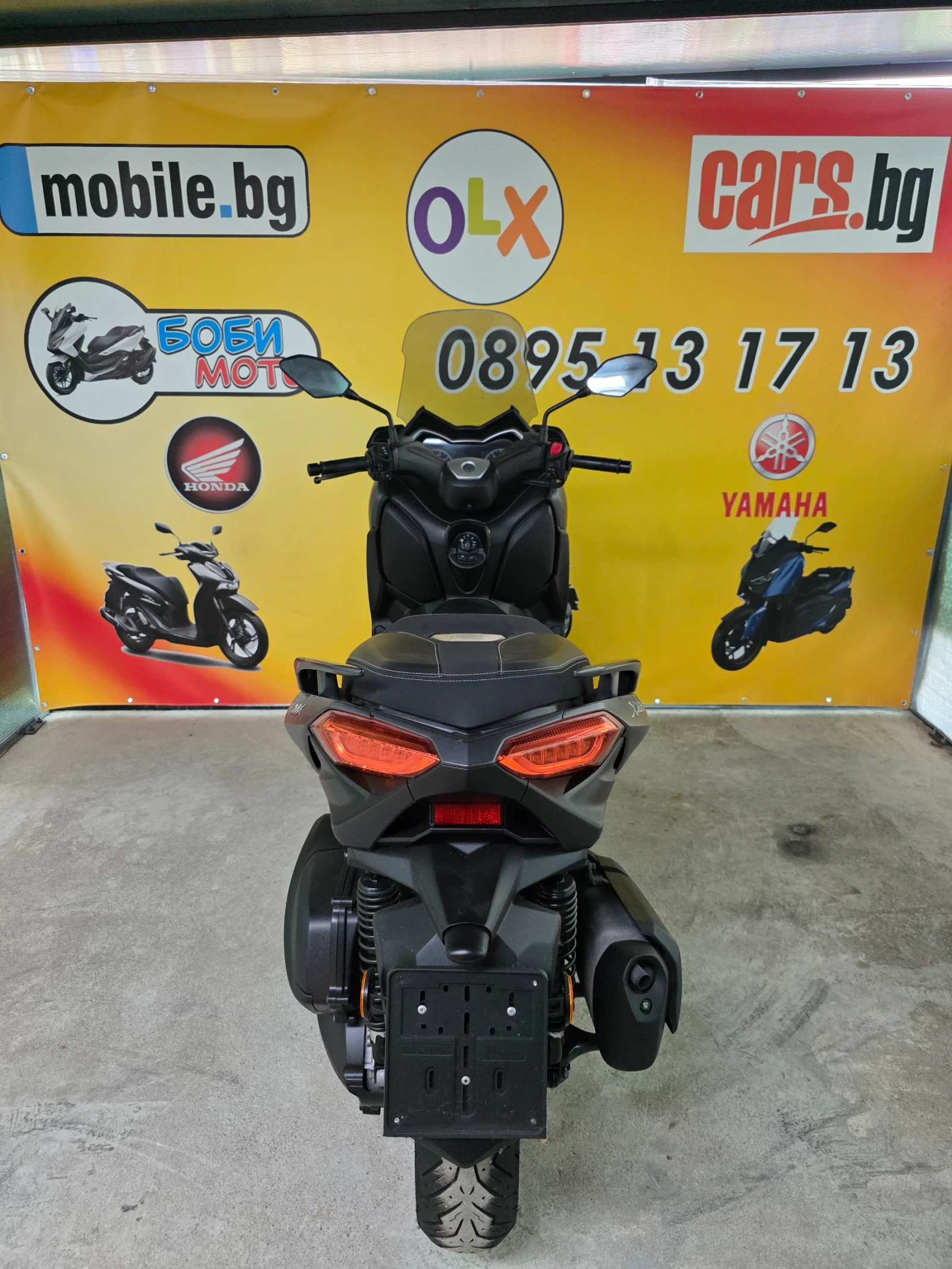 Yamaha X-max 300i, ABS, LED, TCS, 2020g, снимка 4 - Мотоциклети и мототехника - 55245472