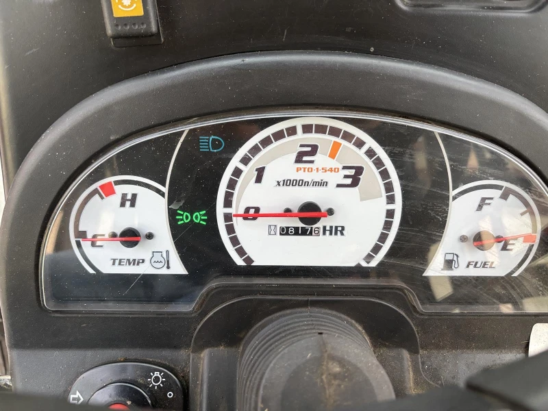 Трактор Kubota 2530, снимка 7 - Селскостопанска техника - 52822248