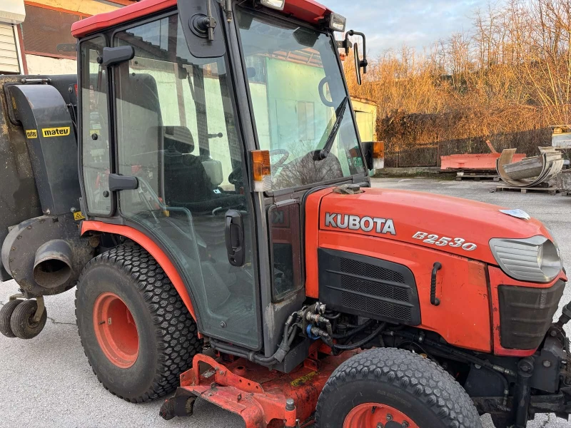 Трактор Kubota 2530, снимка 2 - Селскостопанска техника - 52822248