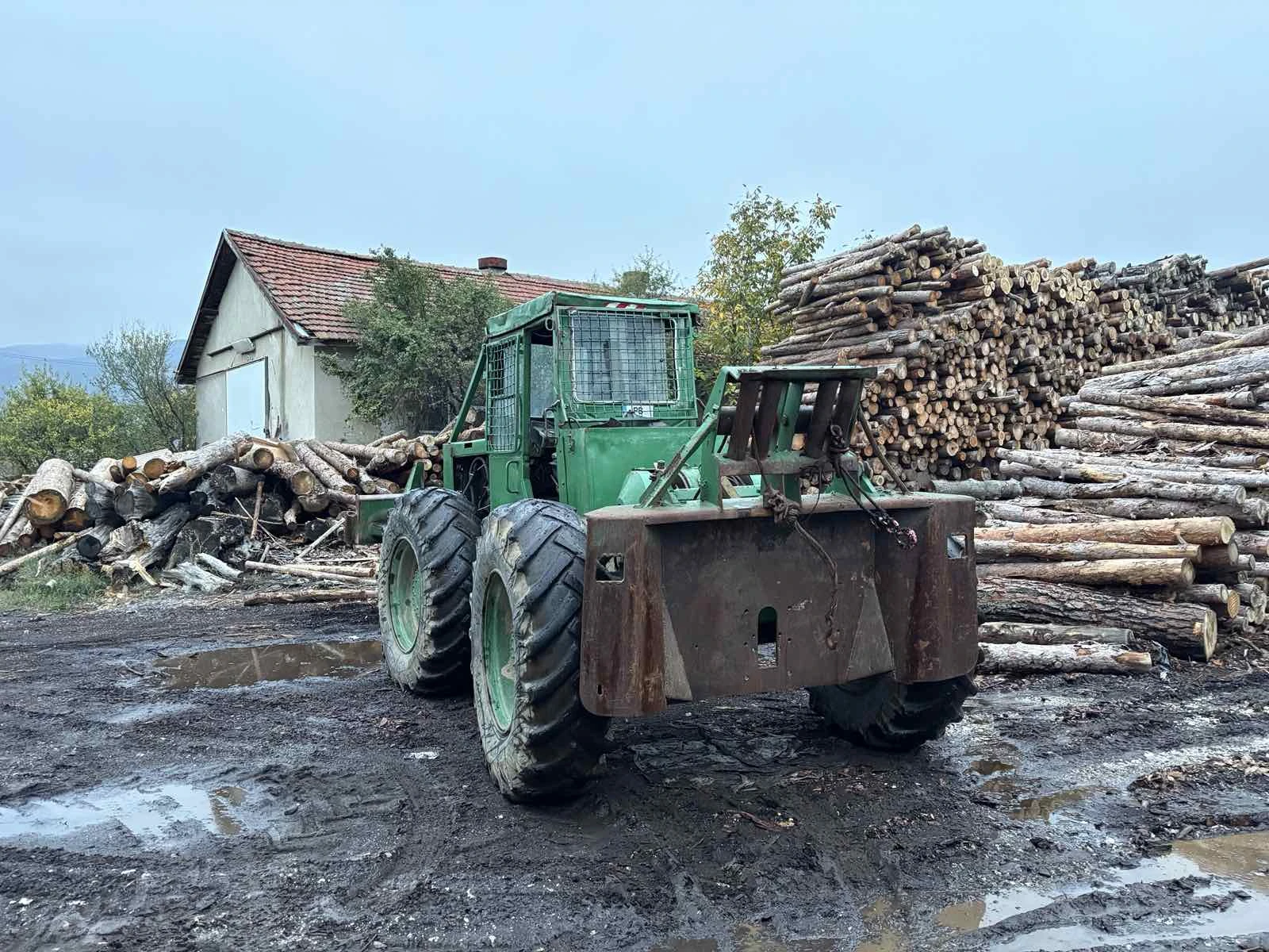 Специализирани машини Машини за дърводобив ЛКТ 81 - изображение 4