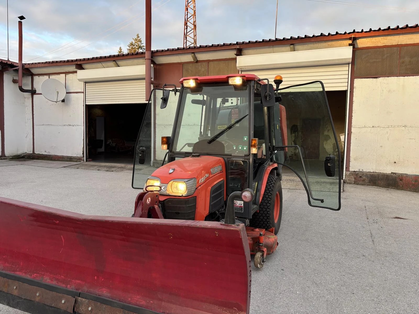 Трактор Kubota 2530 - изображение 5