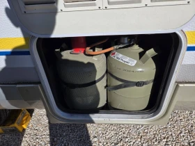 Кемпер Burstner A 535 Active, снимка 17