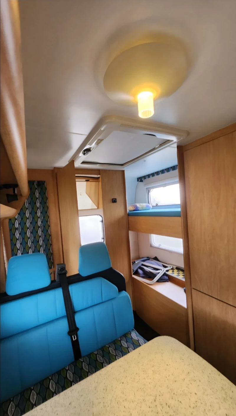 Кемпер Burstner A 535, снимка 13 - Каравани и кемпери - 52675335